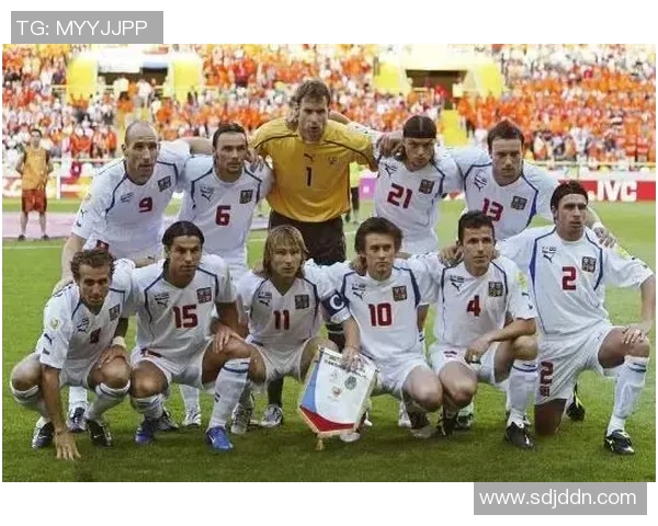 2004年出生的足球天才崛起 未来足坛新星的成长之路